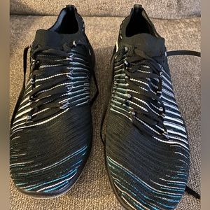 Nike free running shoes. Size 9, like new.